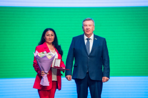 Гульнара Наркисовна Давлятшина награждена Почётной грамотой Думы Ханты-Мансийского автономного округа – Югры
