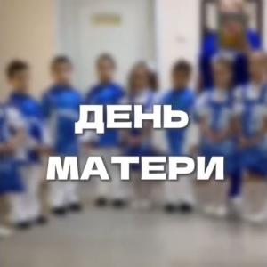Трогательное поздравление для сотрудников отделения новорожденных и родильного отделения