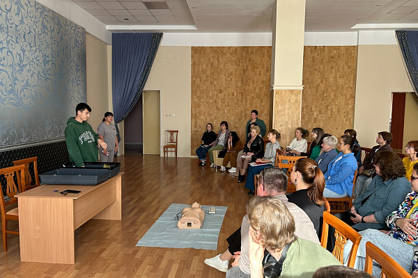 Сотрудники Центра культуры "Югра-Презент" прошли обучение по первой неотложной помощи